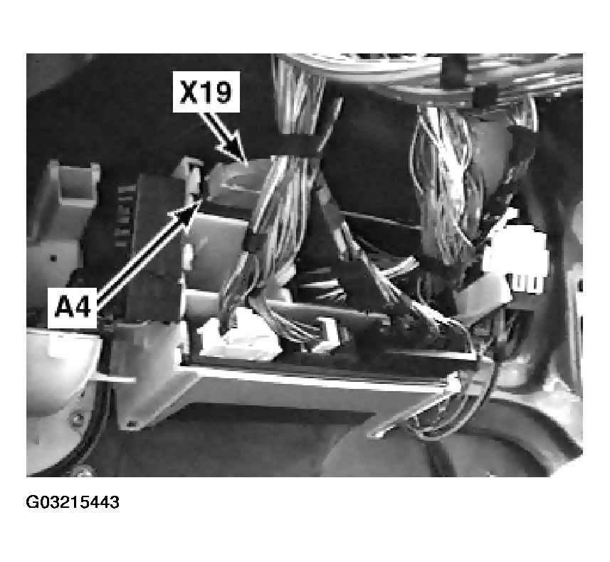 G03215443