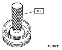 G04990578